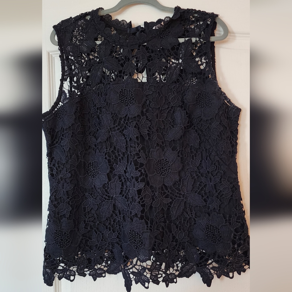 Nanette Lepore Black Sleeveless Lace Blouse